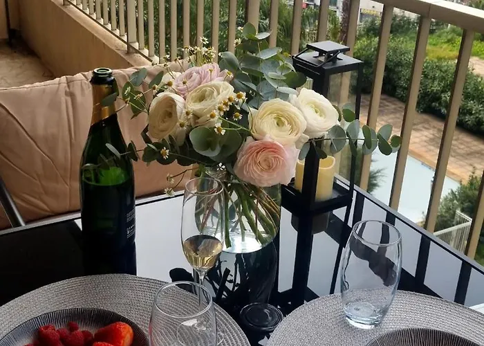 Luxury With Terrace And Side Sea View Apartmán Cannes