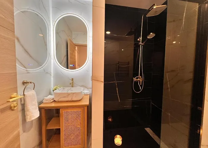 Luxury With Terrace And Side Sea View * Cannes