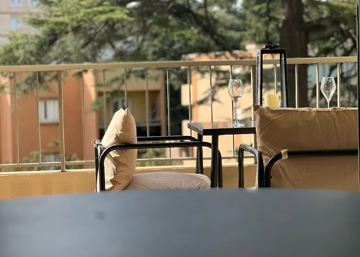 Luxury With Terrace And Side Sea View *