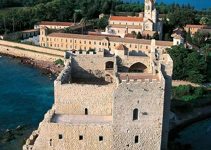 Apartmán Luxury With Terrace And Side Sea View