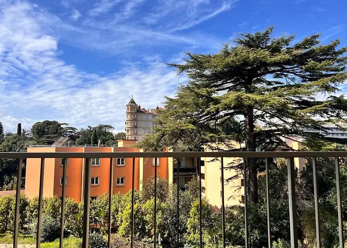 Luxury With Terrace And Side Sea View Apartmán Cannes