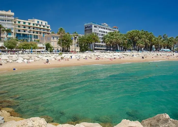 Luxury With Terrace And Side Sea View