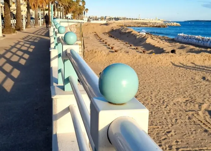 Luxury With Terrace And Side Sea View * Cannes